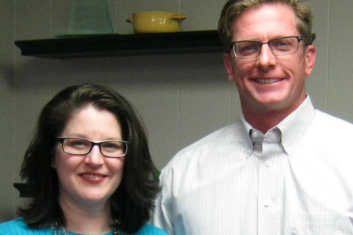 2016 Clark Award Winner Lorisa Fife and President Lann Stewart